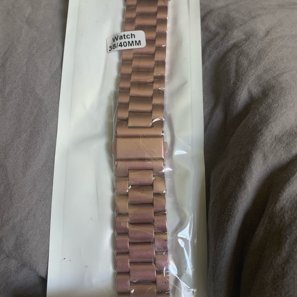 NWT 3 colors Stainless Steel Apple Watch Band - Picture 9 of 10